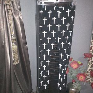 Black & White Cross Leggings